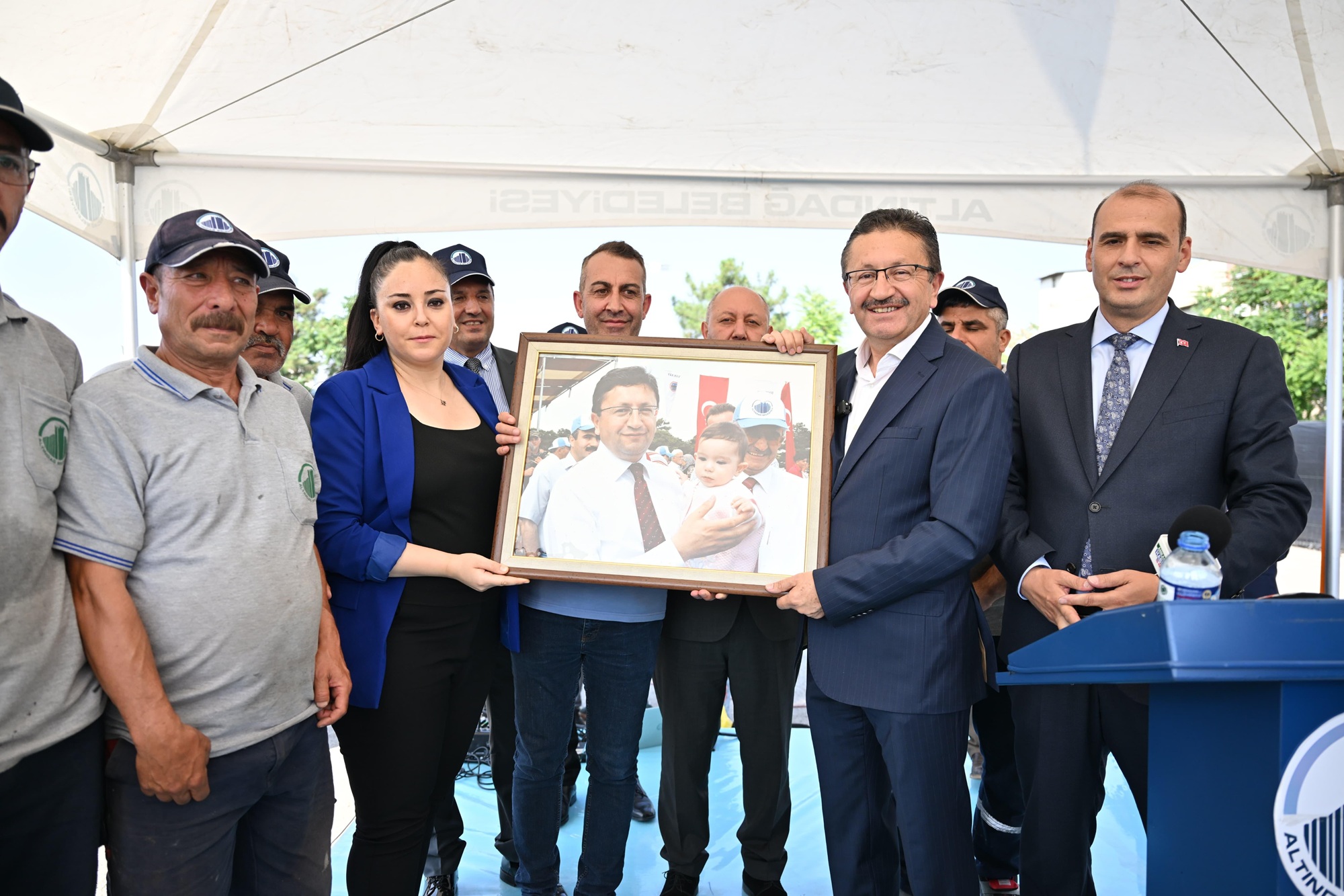 Başkan Ti̇ryaki̇’den Altindağli İşçi̇lere Müjde (3)