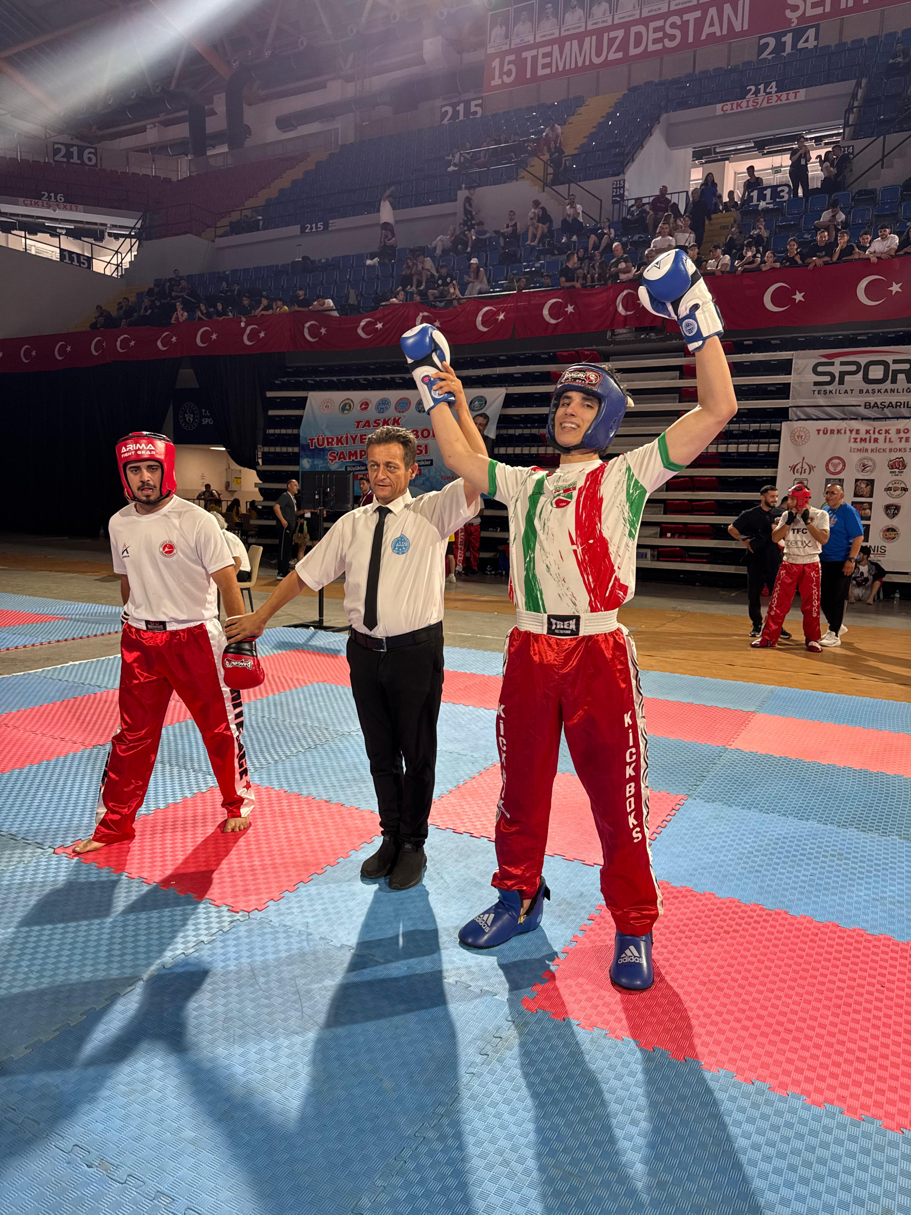 Bostanlısporlu Sarp (3)