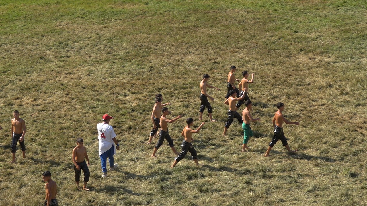 Edirne Güreş, (1)