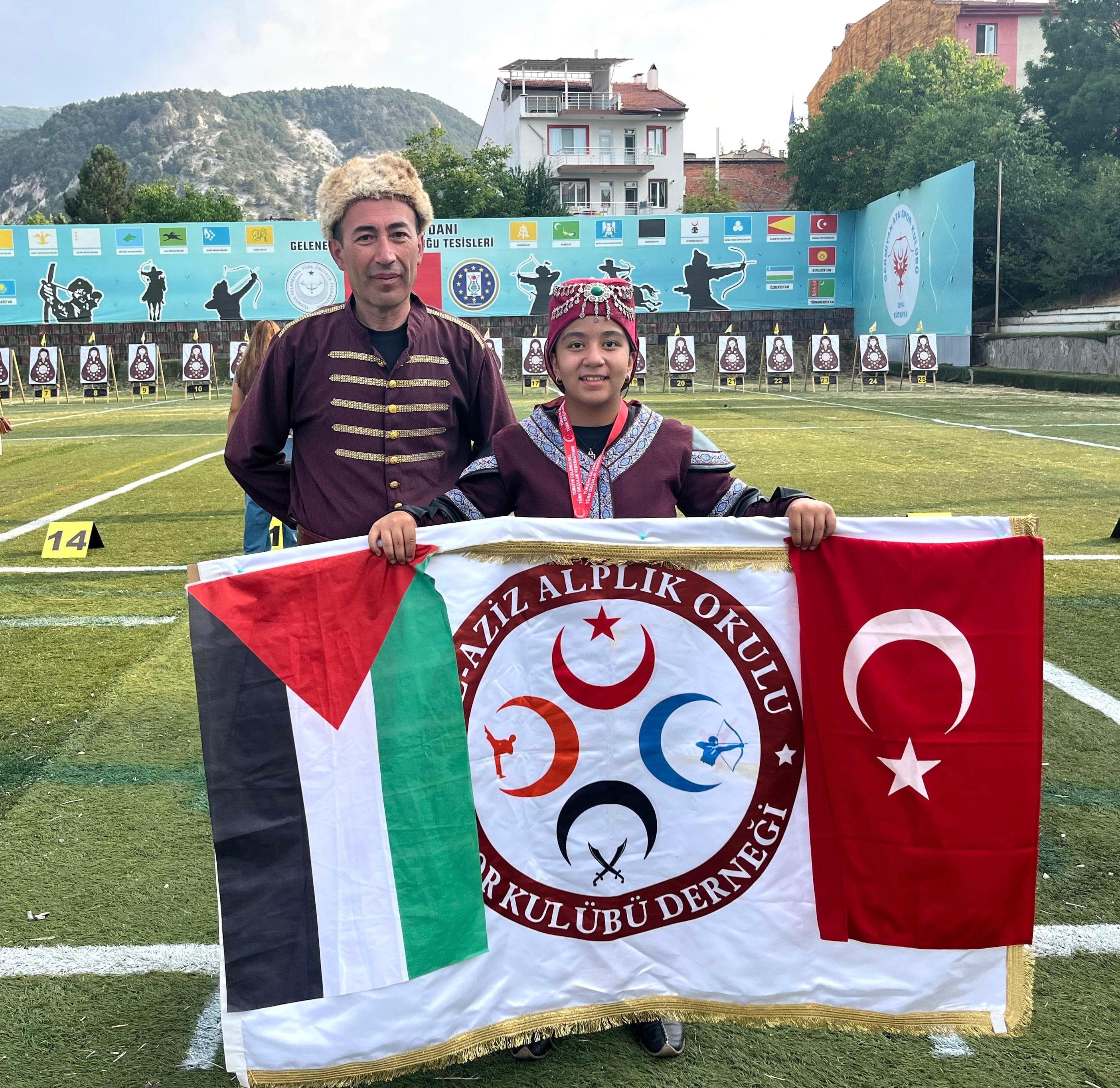 Elazığlı Buğlem Sare (2)