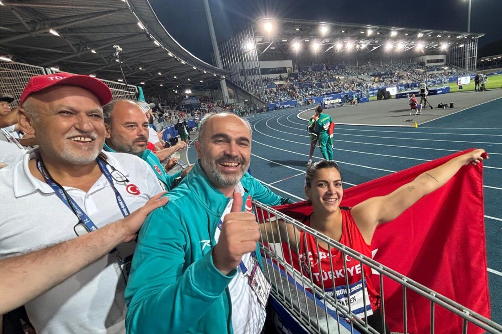 Milli Sporcu Esra Türkmen (4)