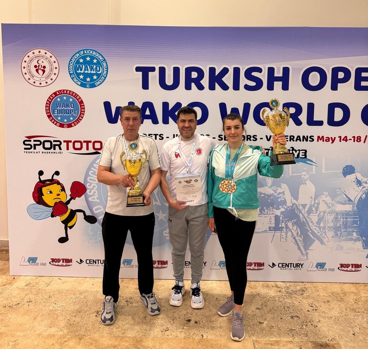 Sivas'lı Kick Boks Dünya Kupası Şampiyonları (2)