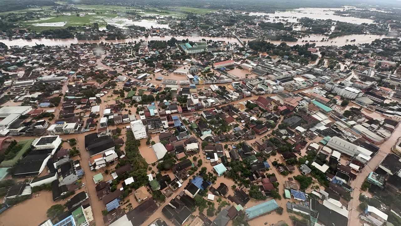 Tayland Fırtına (2)