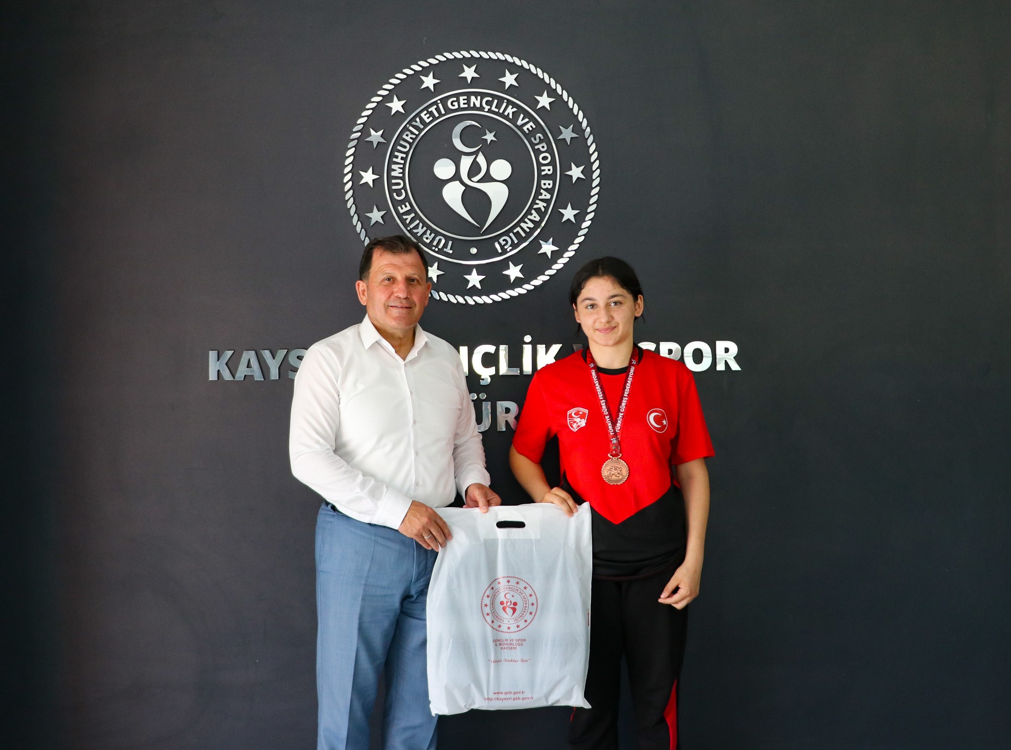 Yeşilay Erva Spor Kulübü (1)