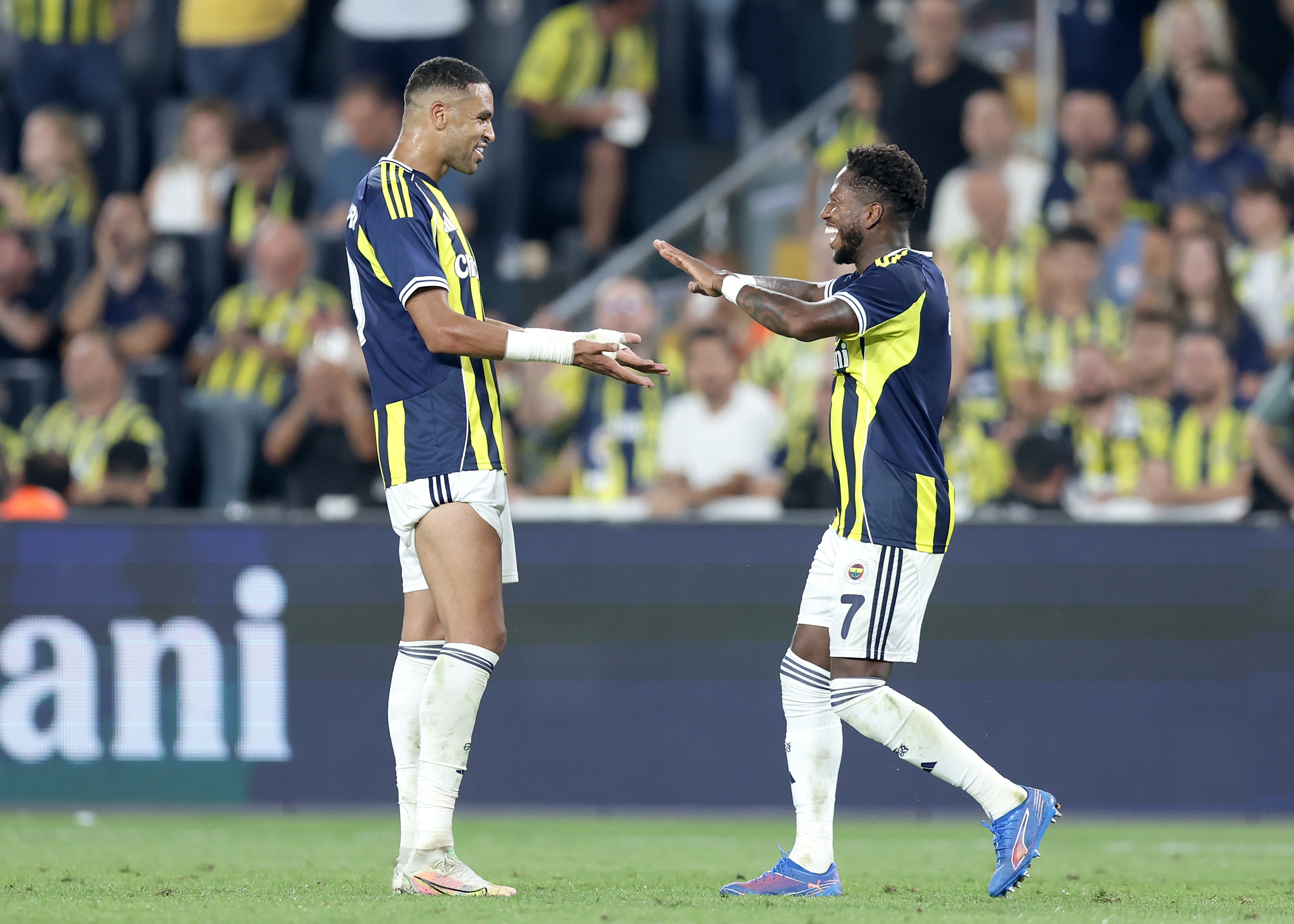 Fenerbahçe play-off'ta - 3