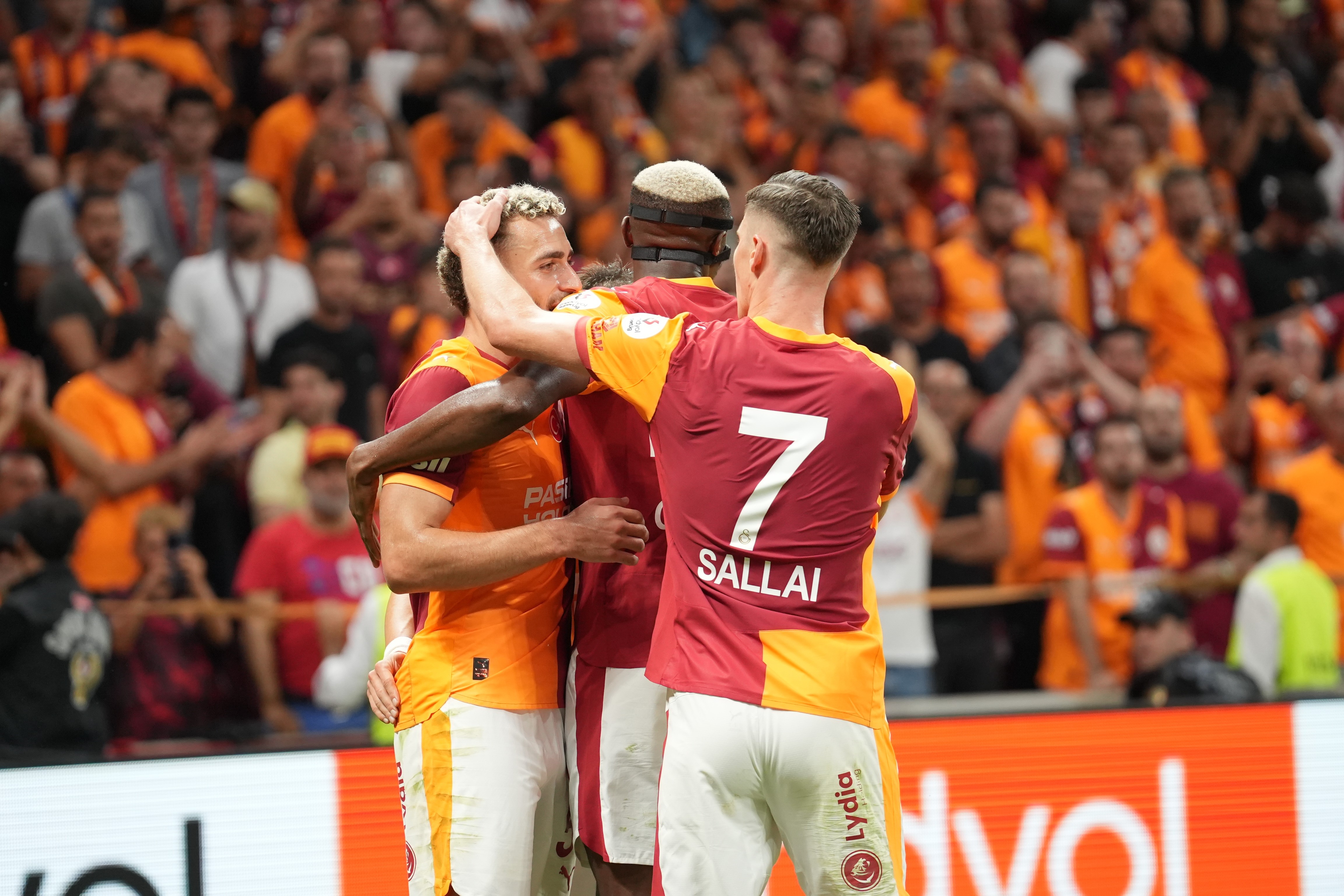 Galatasaray seriyi 13 maça çıkardı - 2
