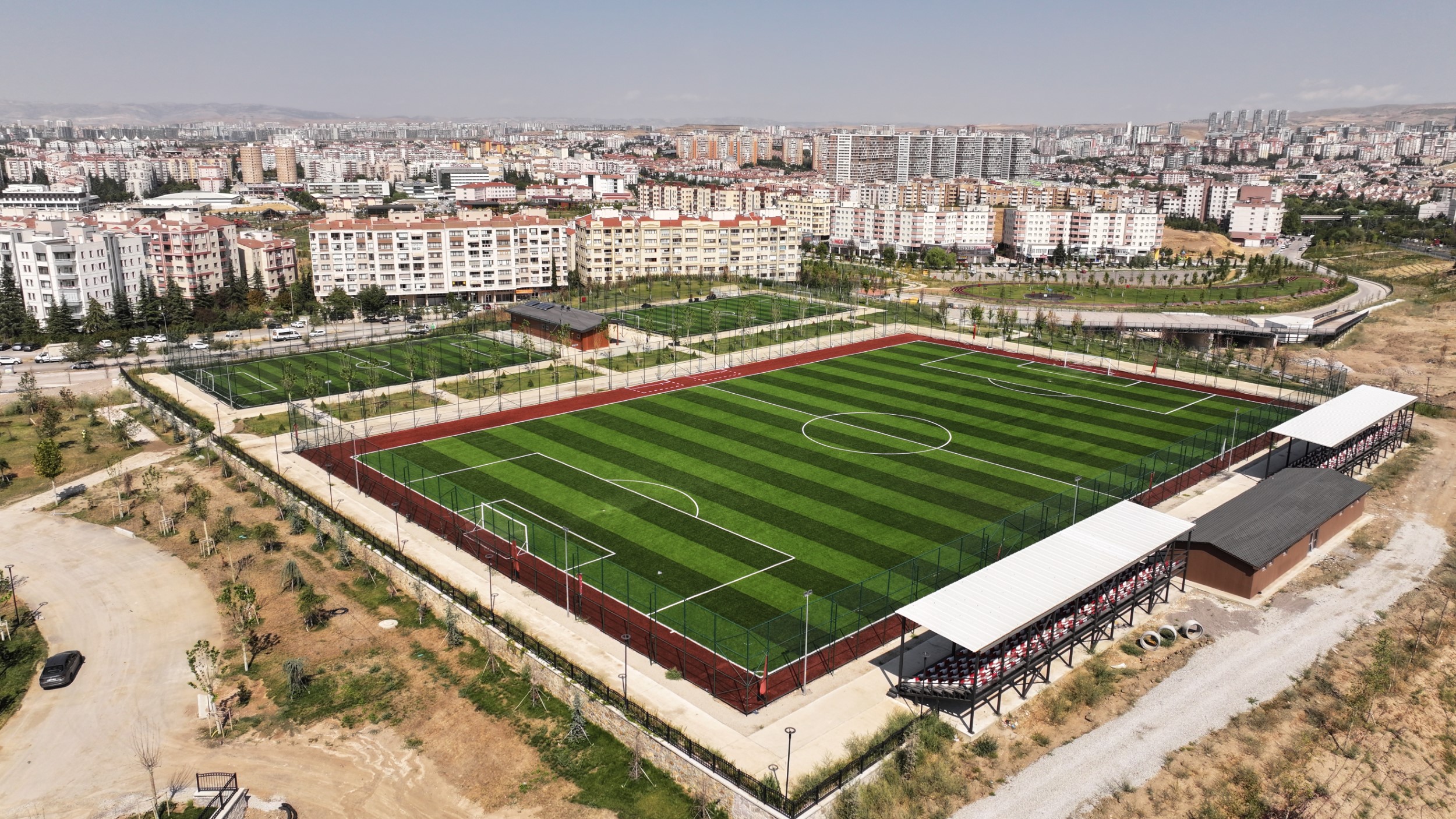 Batıkent Rekreasyon Alanı 2. Yüzyıl Parkı Spor Köyü (2)