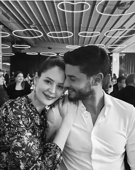 Berk Oktay Ve Yıldız Çağrı Atiksoy 4