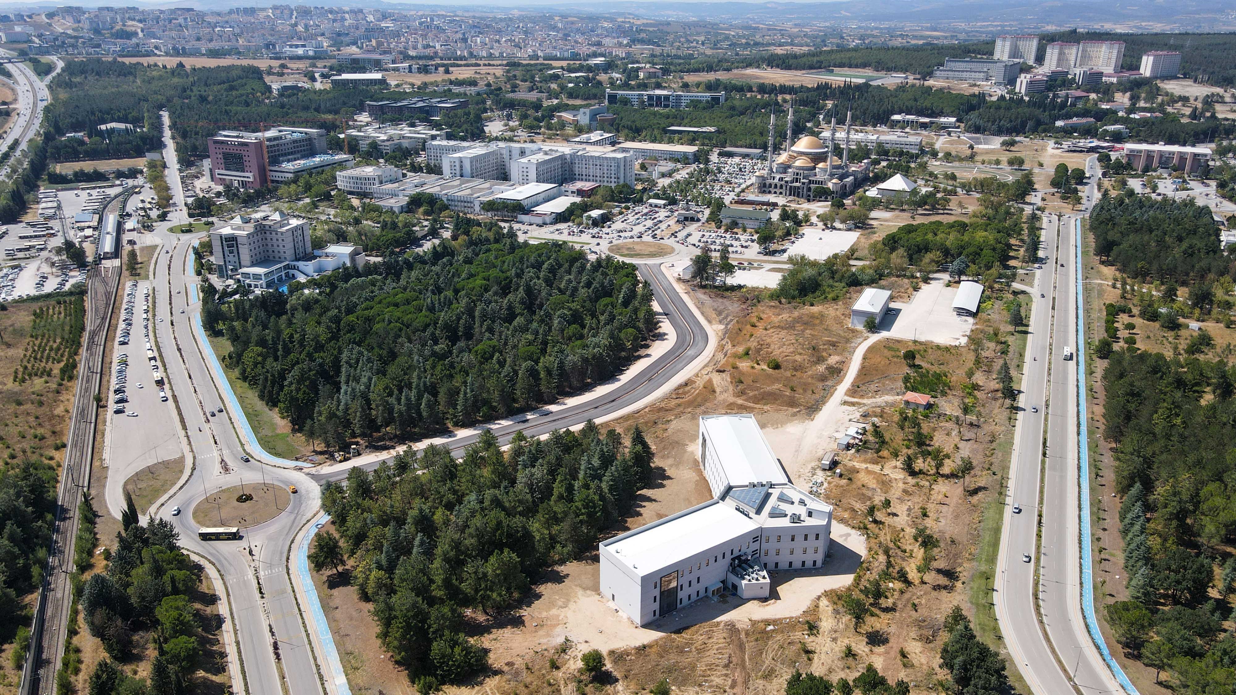 Bursa Uludağ Üniversitesi'nde Altyapı Tamamlanıyor (1)