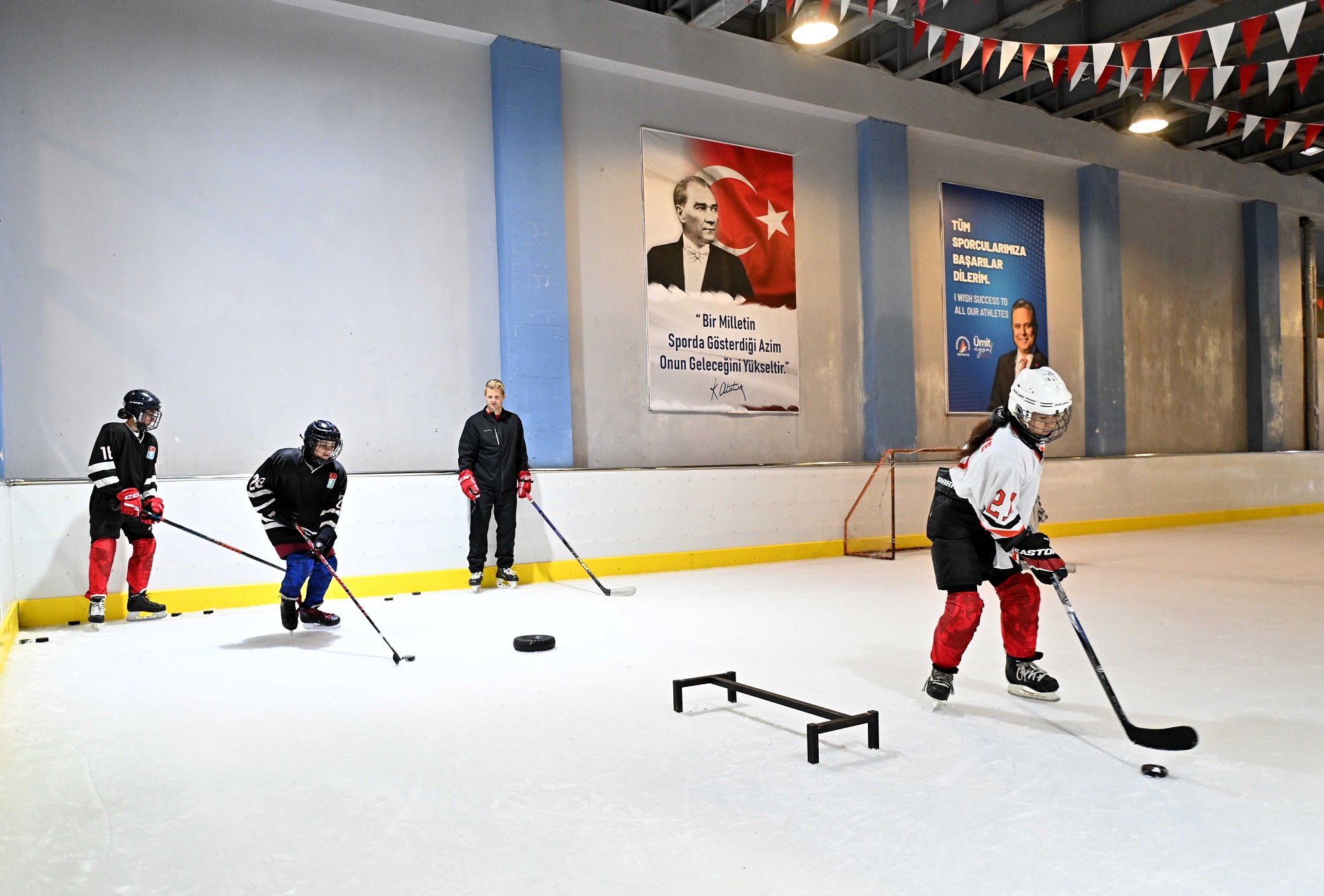 Buz Hokeyi Gelişim Kampı (1)