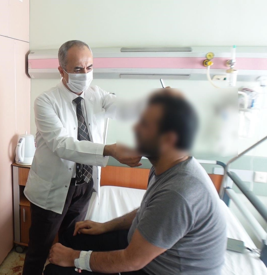 Dr. Caner Feyzi Demir (1)