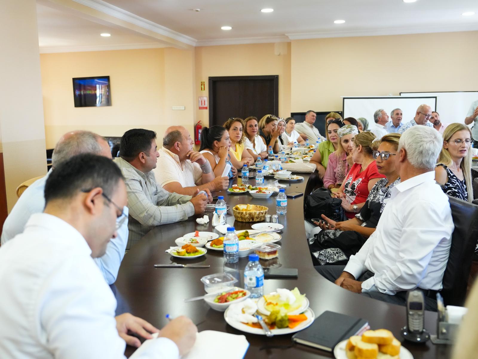 Ebru Keyvan, Etimesgutlu Muhtarlarla Buluştu (2)