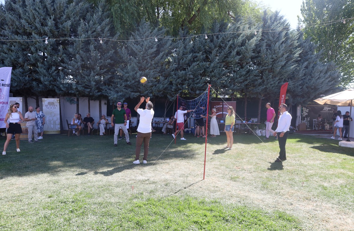 Ggyd Üyeleri Geleneksel “Yaz Buluşması”Nda Bir Araya Geldi 2