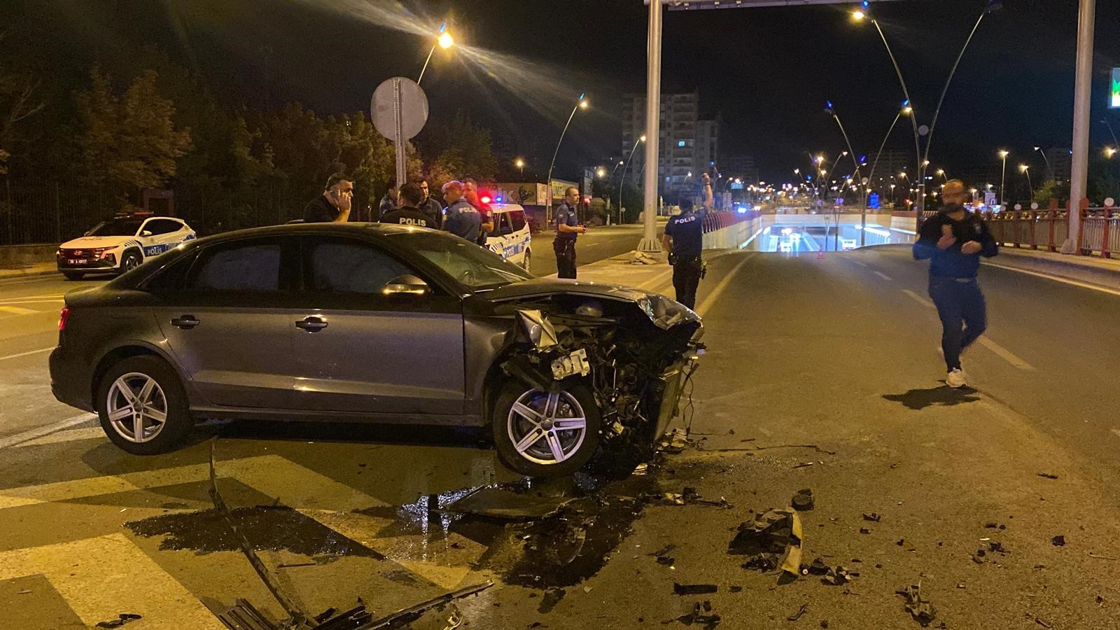 Kayseri Kocasinan'da Trafik Kazası (1)