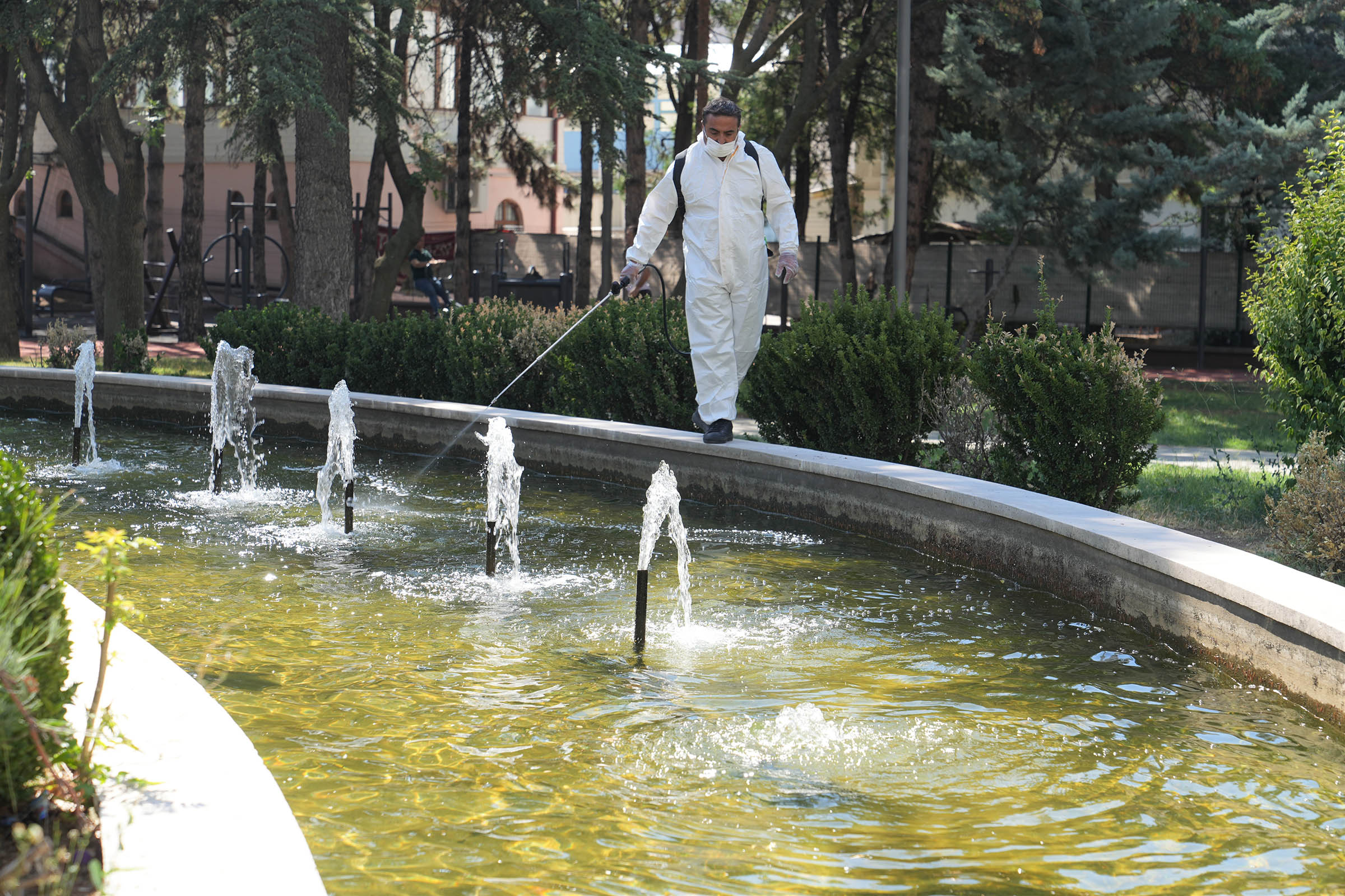 Keçiören’de 51 Mahallede Haşere Ilaçlama Başladı (3)