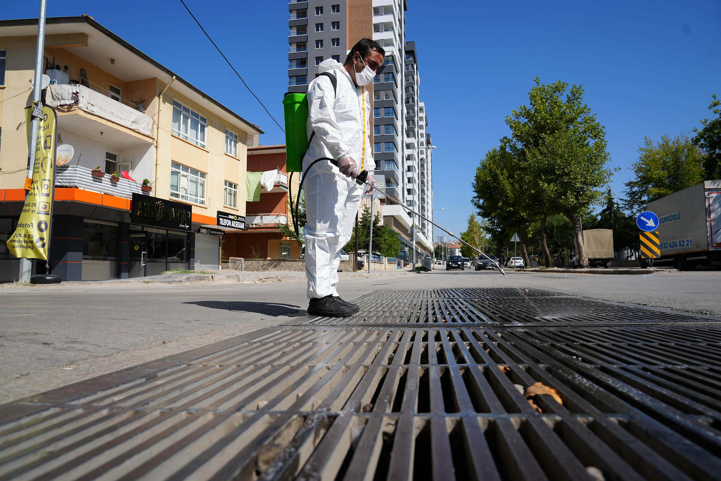 Keçiören’de 51 Mahallede Haşere Ilaçlama Başladı (4)