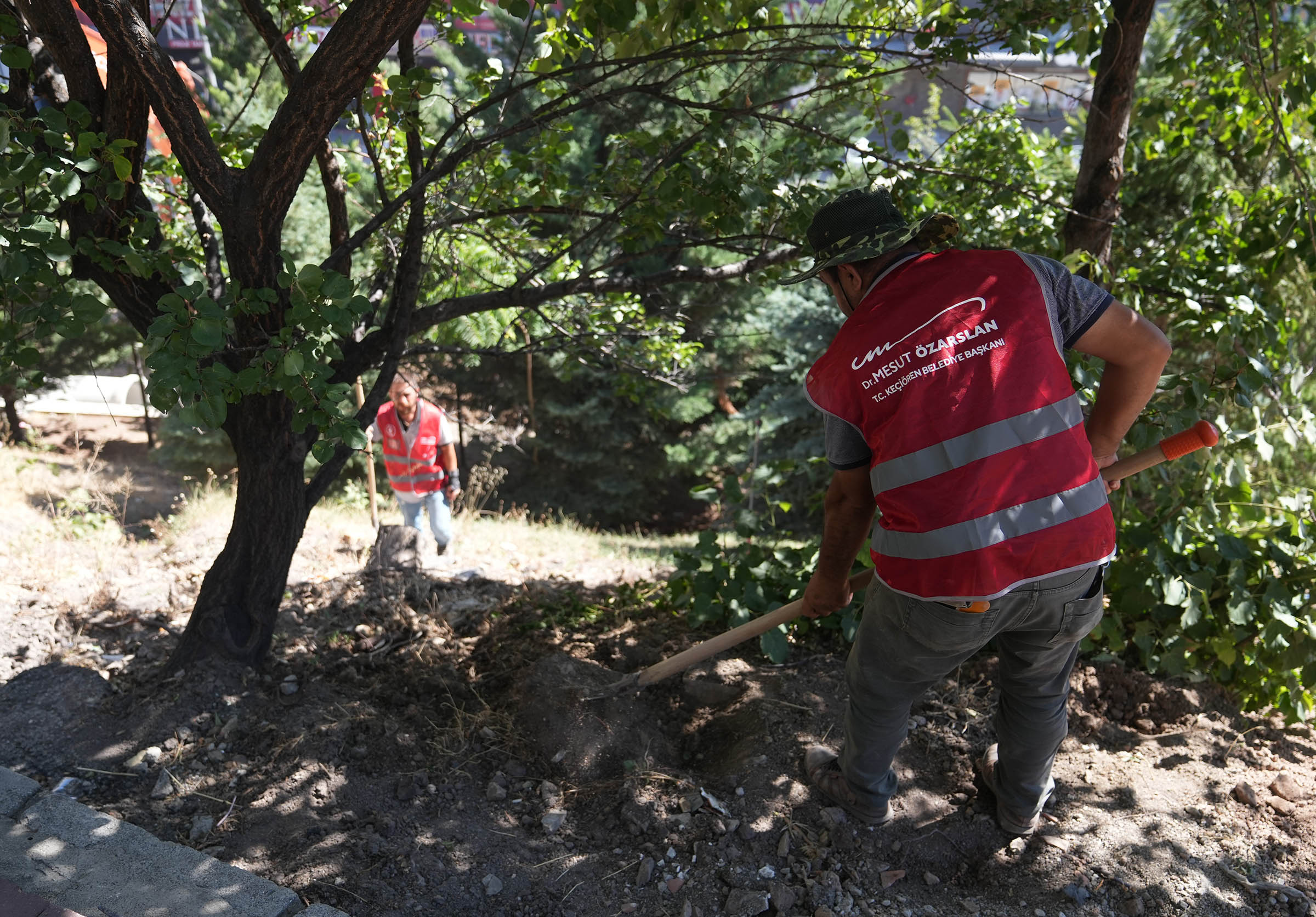Keçiören’de Peyzaj Çalışması (1)