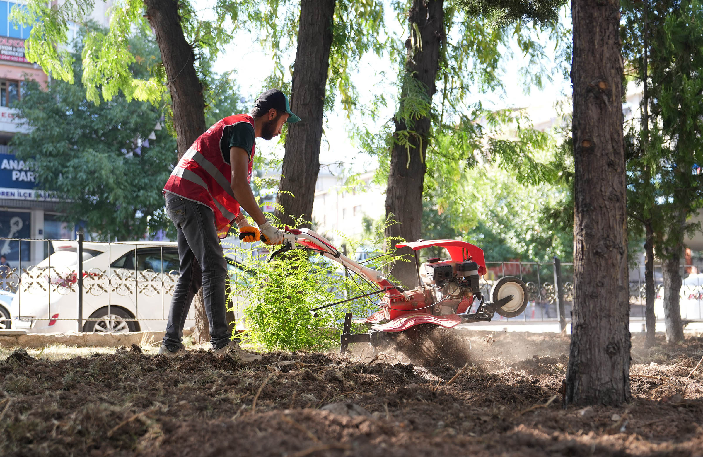 Keçiören’de Peyzaj Çalışması (3)