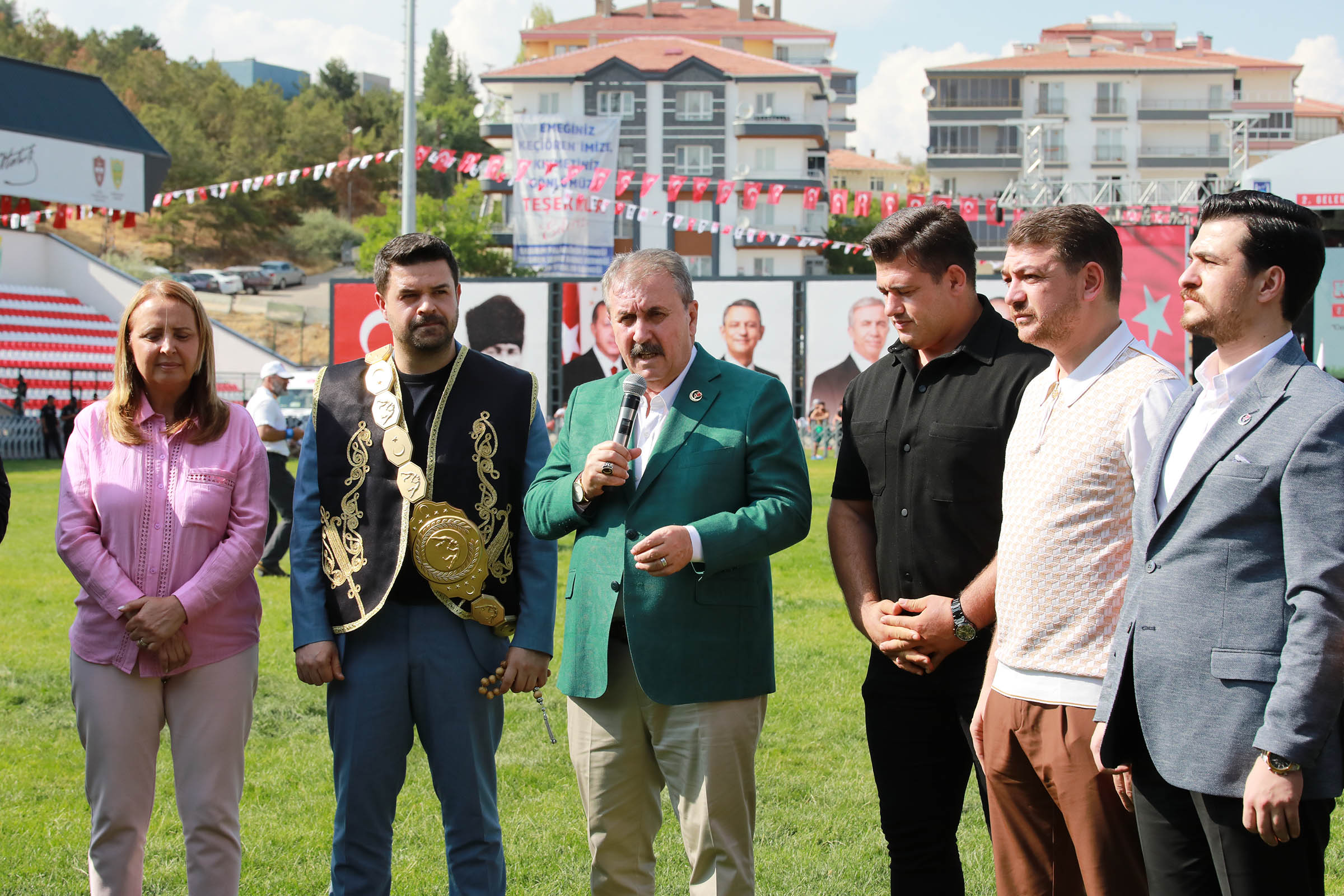 Taha Akgül Güreşleri'nde Altın Kemer Aktürk’ün (1)