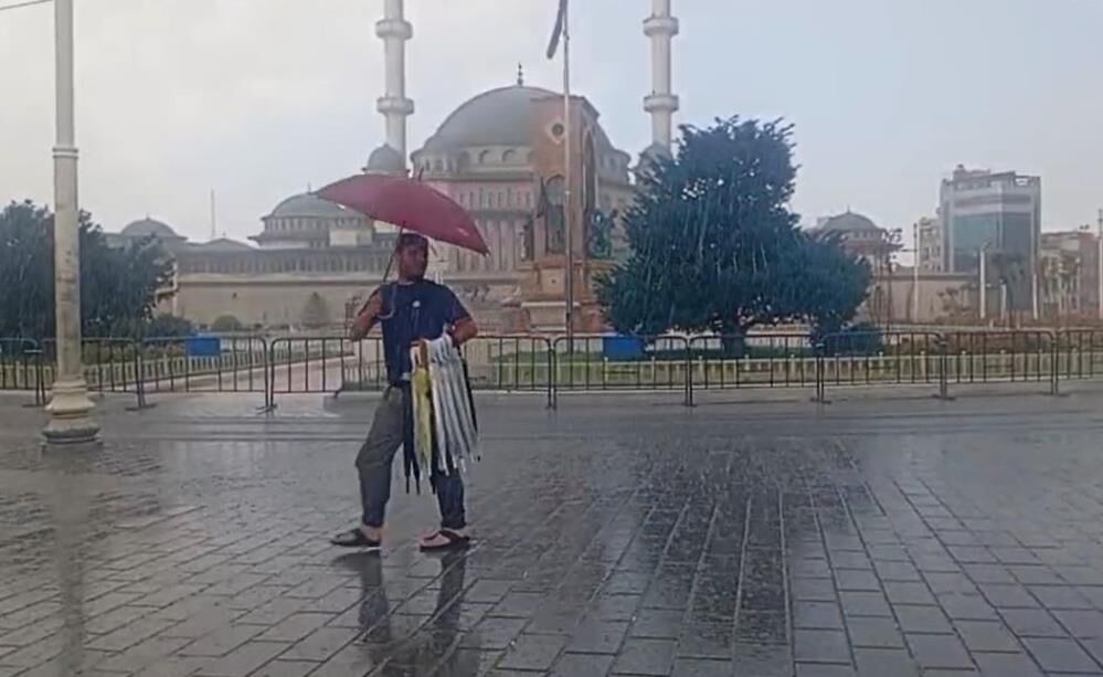 Taksim Yağış 1