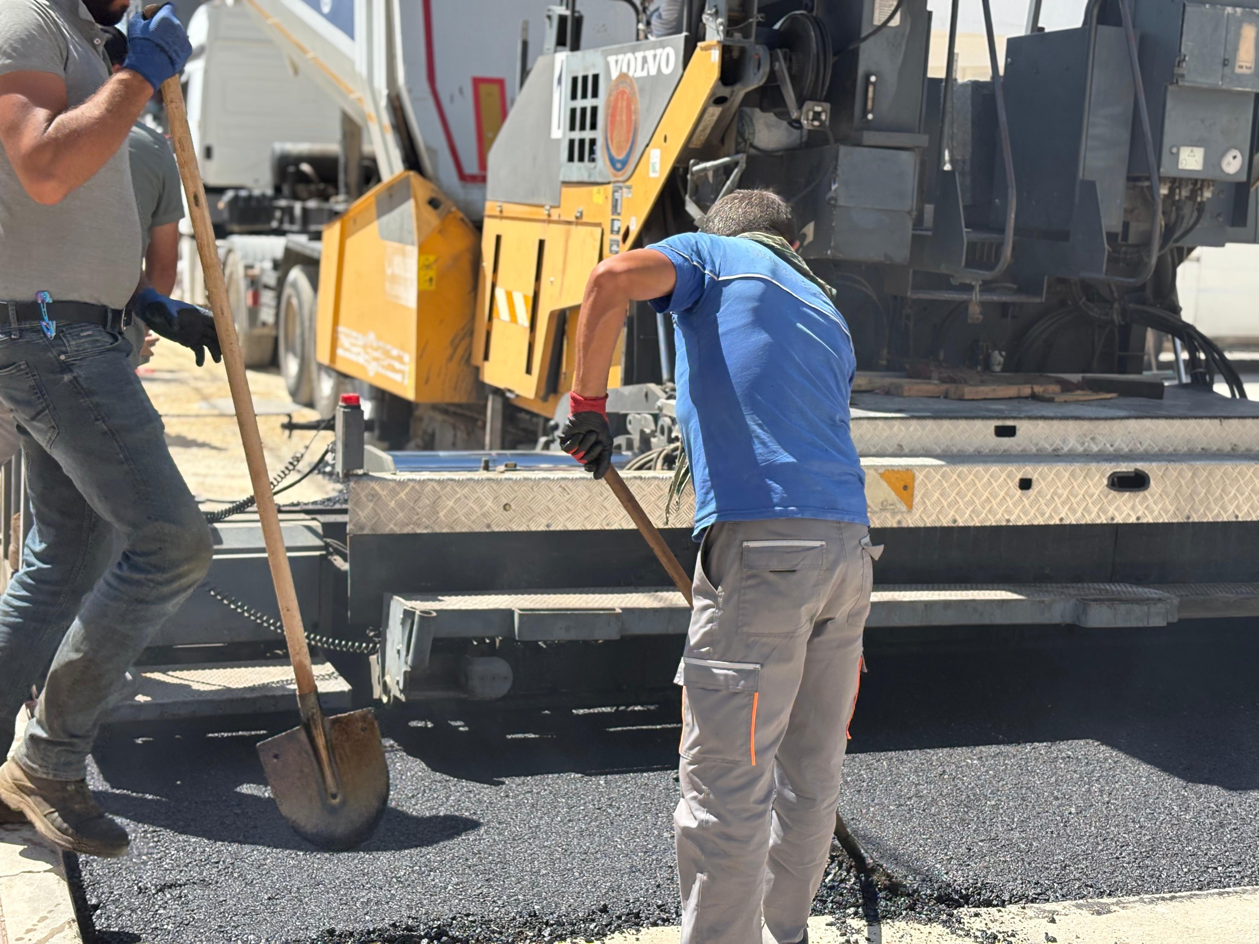 Yenikent’te Yollar Yenilendi (3)