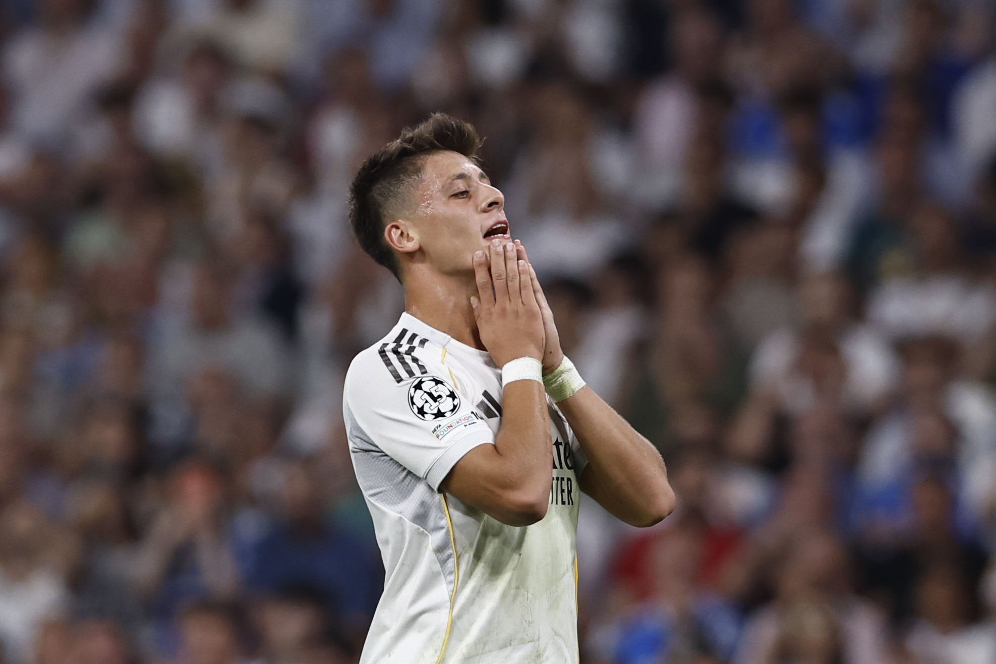 Real Madrid 10 kişi kazandı - 3