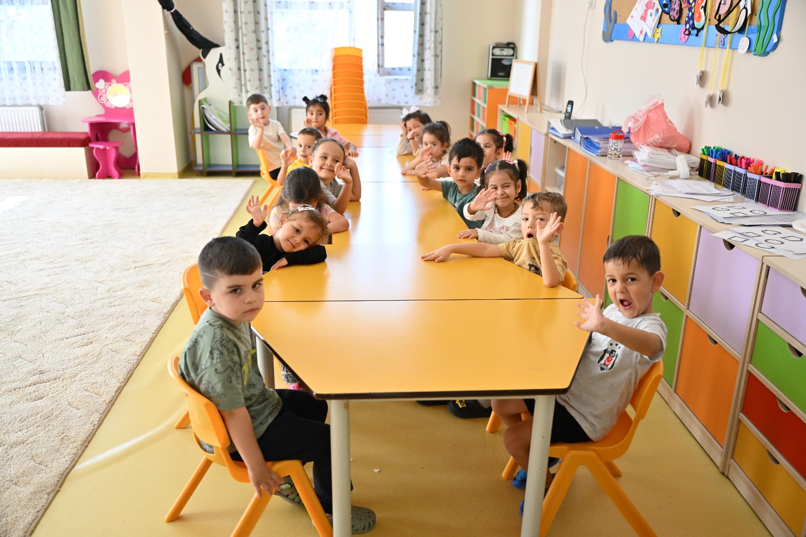 Altindağli Mi̇ni̇klere Göz Taramasi Devam Edi̇yor (2)