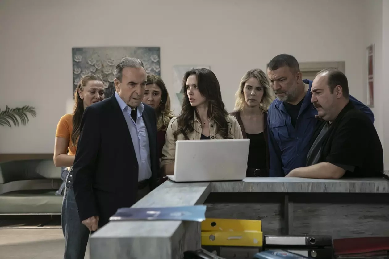 Arka Sokaklar 720 (1)