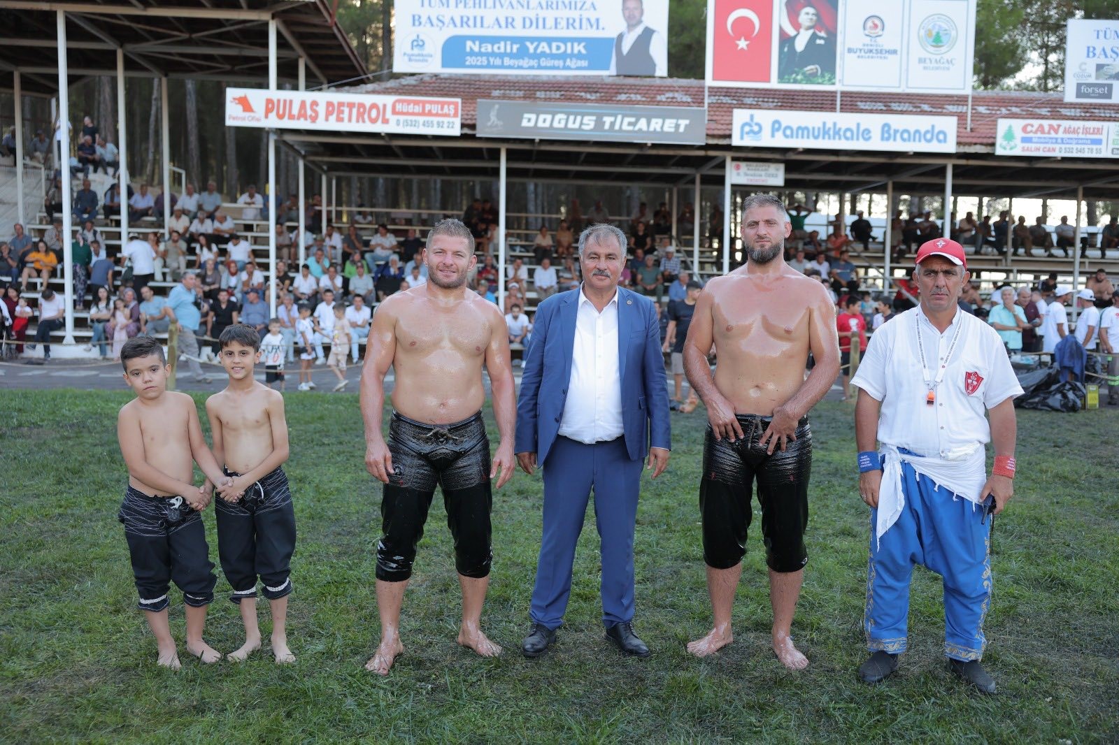 Beyağaç Başpehlivanı Nedim Gürel Oldu (3)