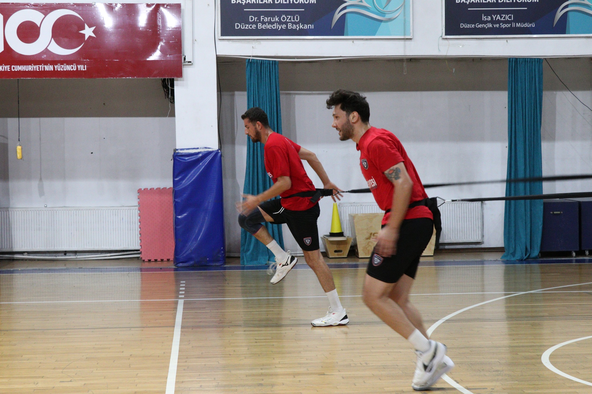 Düzce Voleybol Takımı (3)