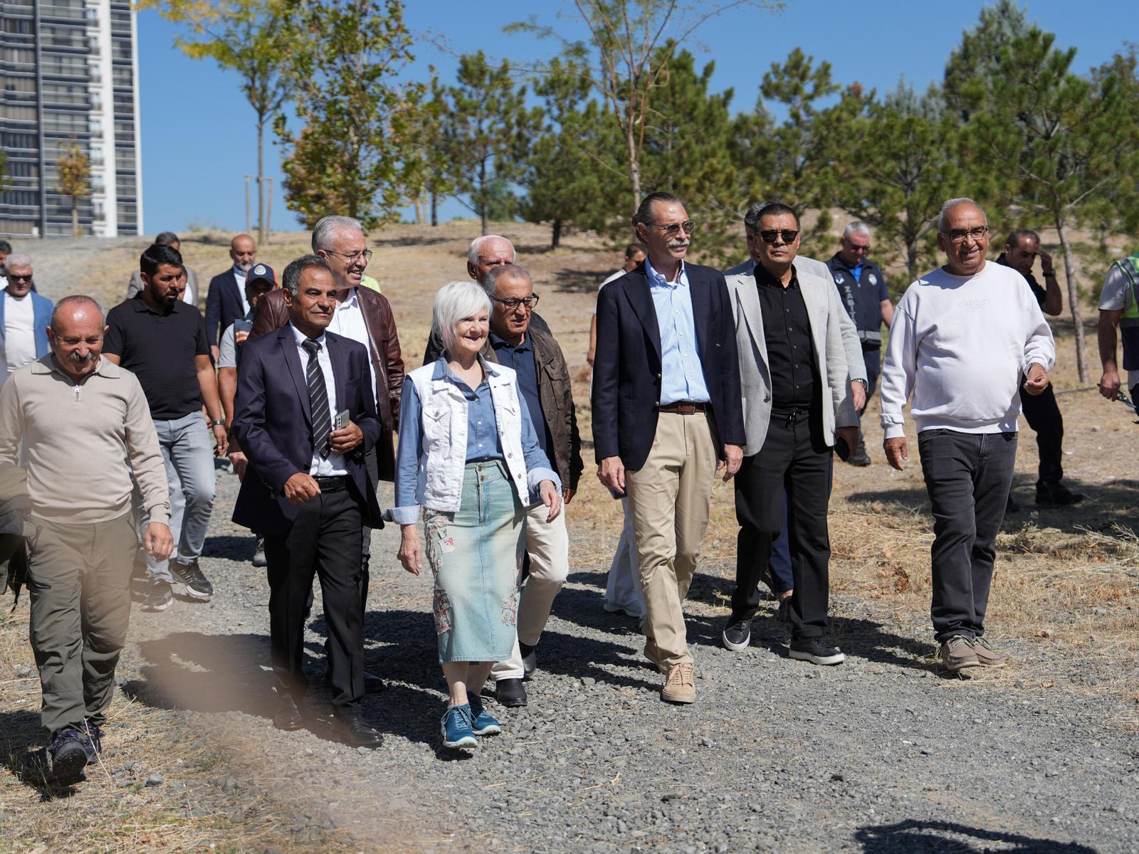 Etimesgut’ta Altyapı Ve Çevre Çalışmaları (4)