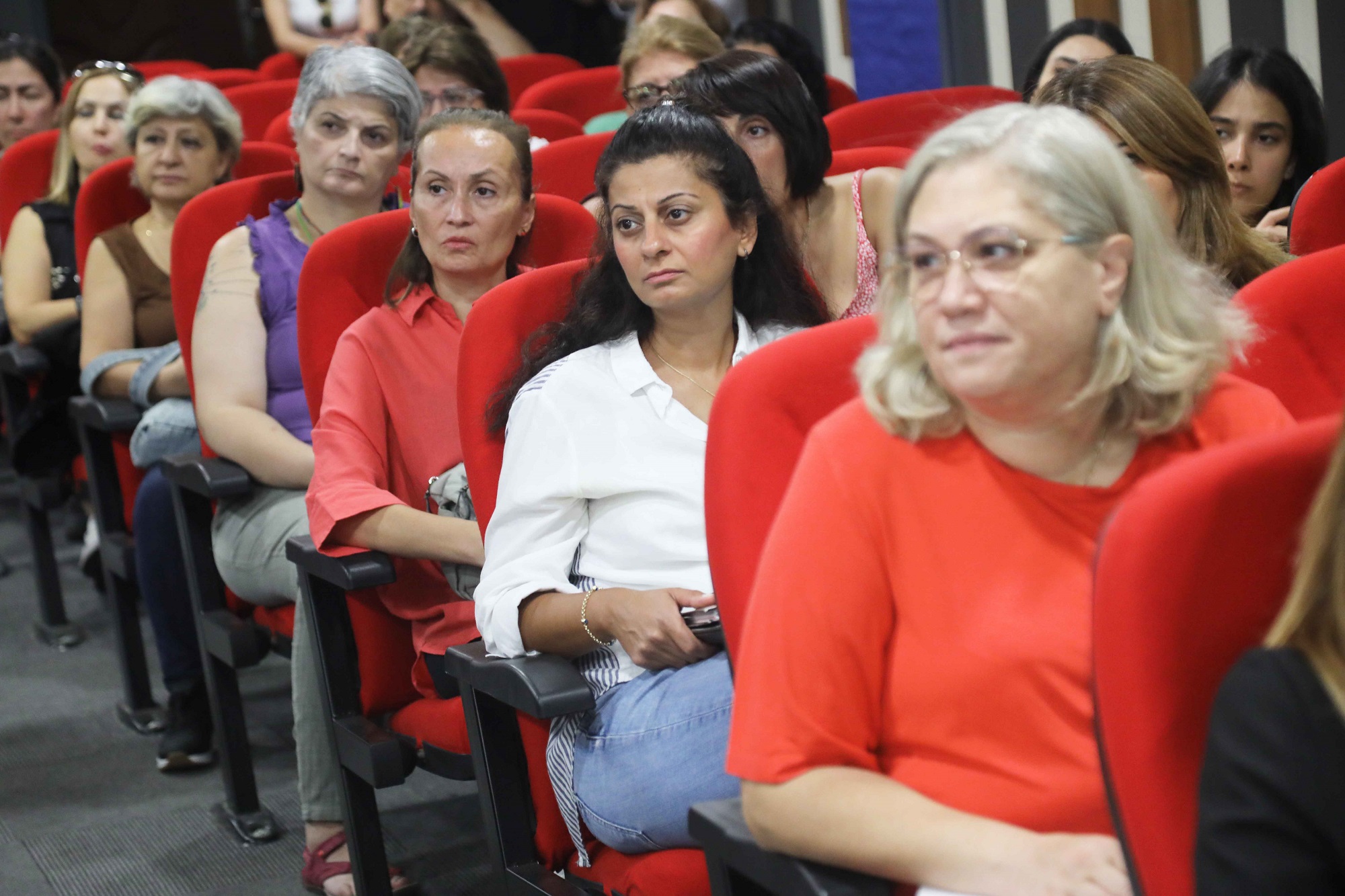 Kadın Ve Aile Mali Hizmetler Salonu Girişimci Kadınlar Projes... (2)