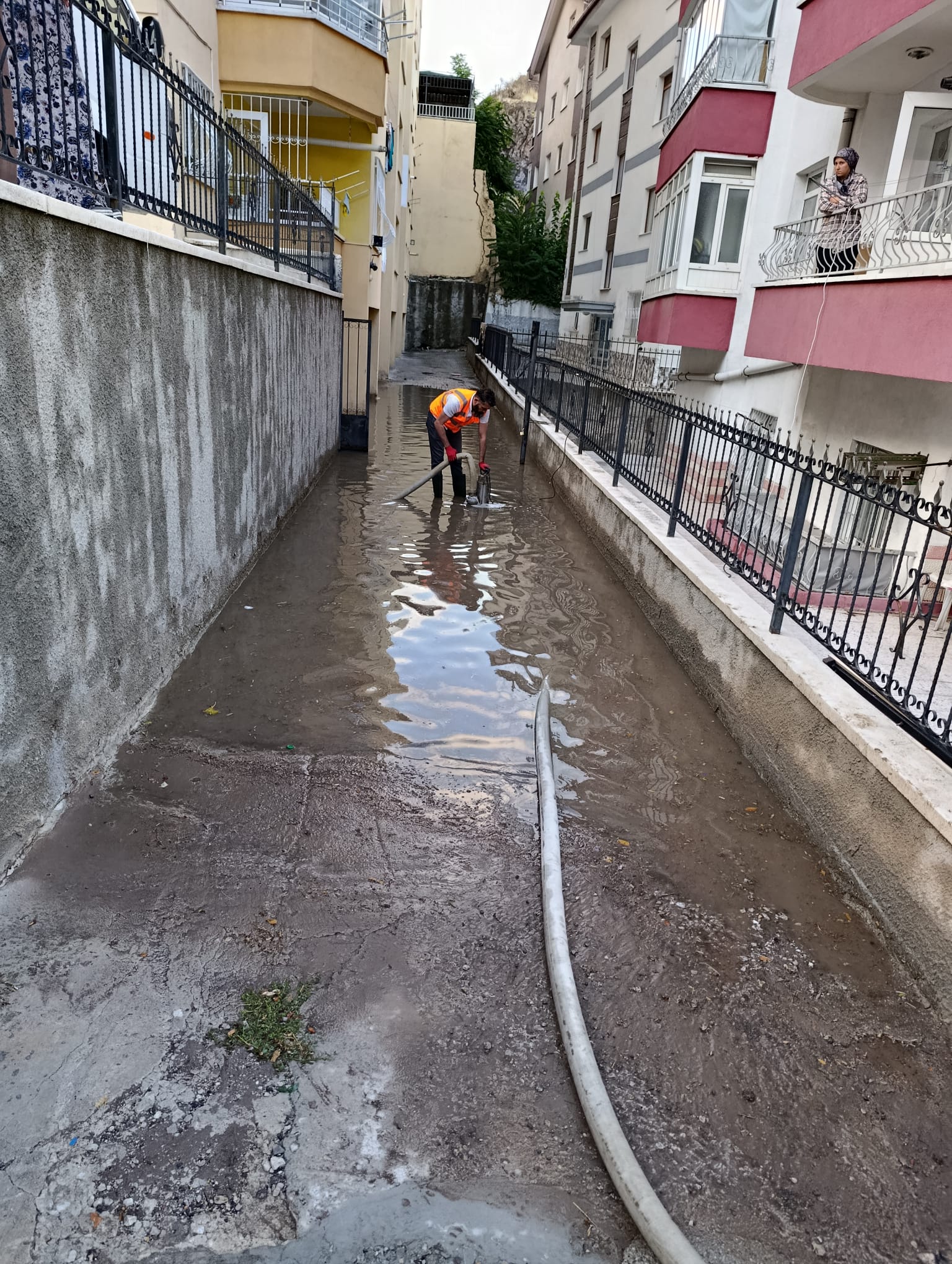 Mamak Belediyesi Sağanak Yağışta Seferber Oldu (4)