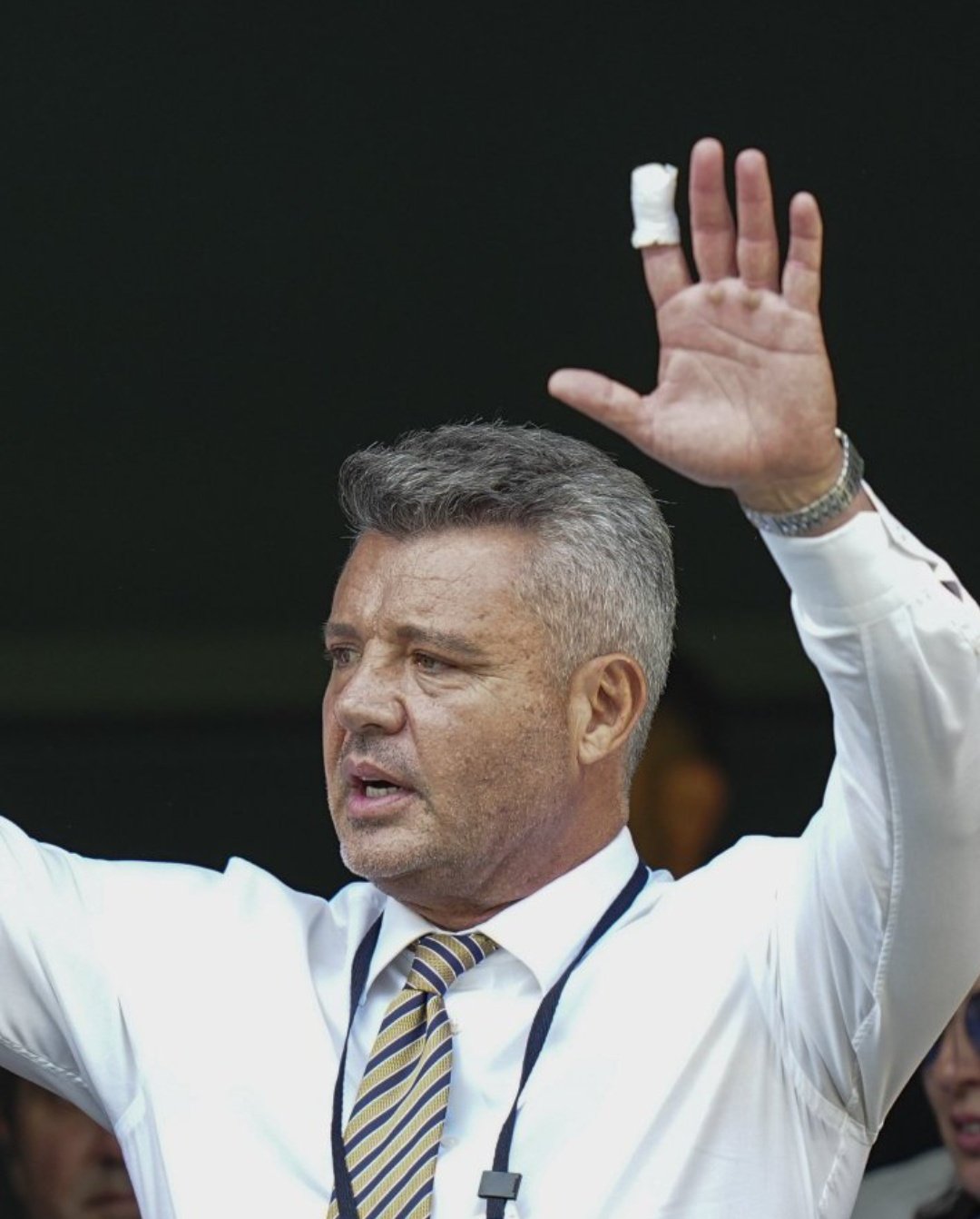 Sadettin Saran Ve Ali Koç’un Parmakları Neden Sarılıydı (1)-1