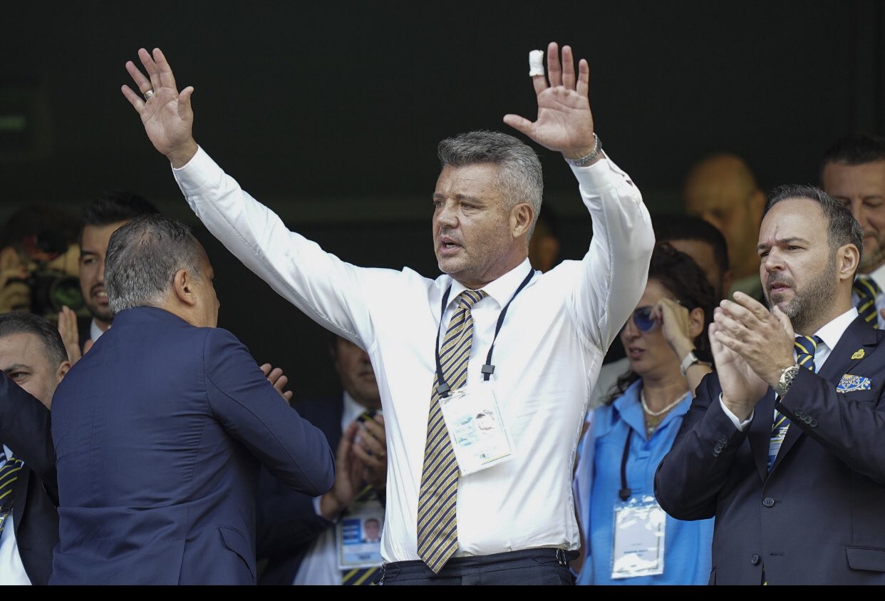 Sadettin Saran Ve Ali Koç’un Parmakları Neden Sarılıydı (3)