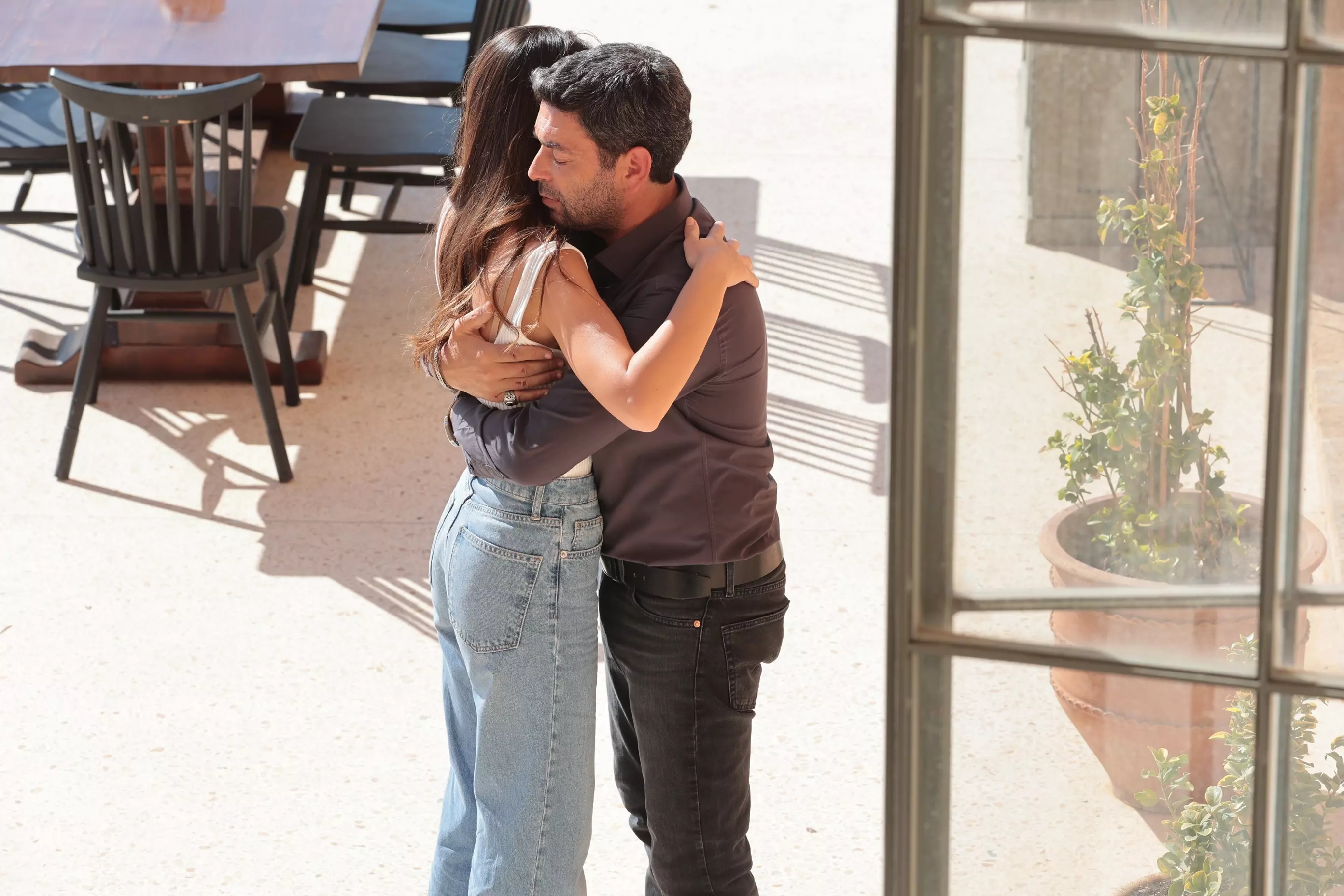 Uzak Şehir 31. Bölüm 3