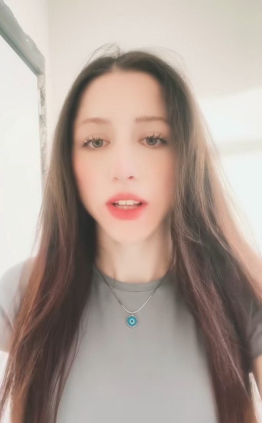 Videoyu Abim Editliyor” Diyen Kız Kimdir 4