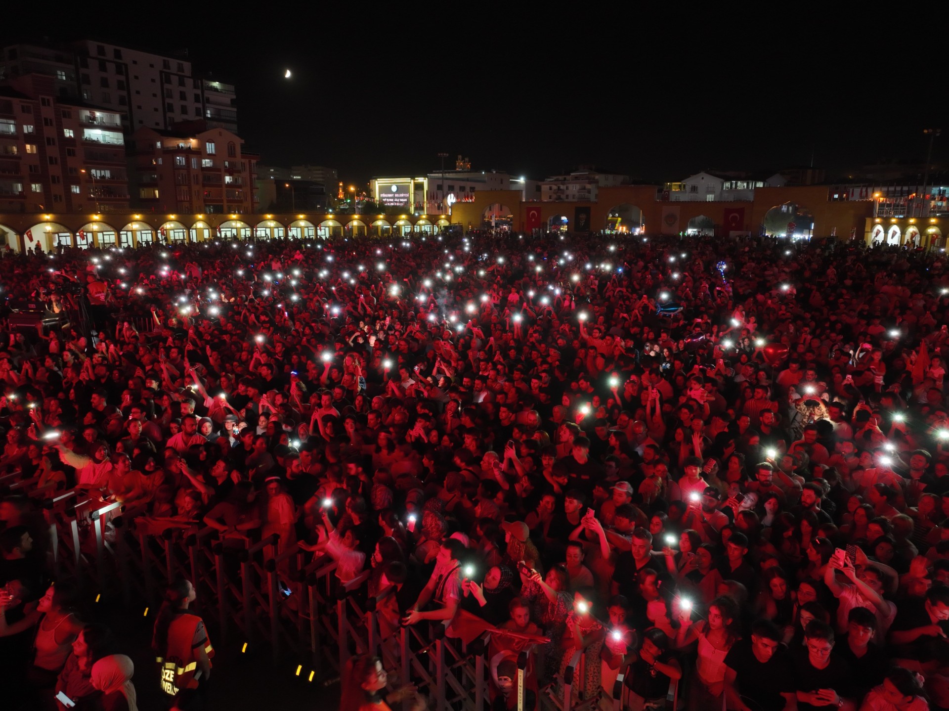 Zeynnep Bastik Konseri̇ (1)