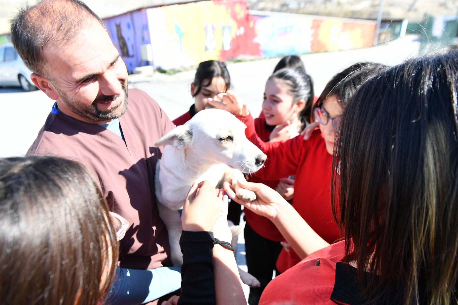 17.10.2025 Kutludüğün Hayvan Barınağı Öğrencileri Ağırladı (15)
