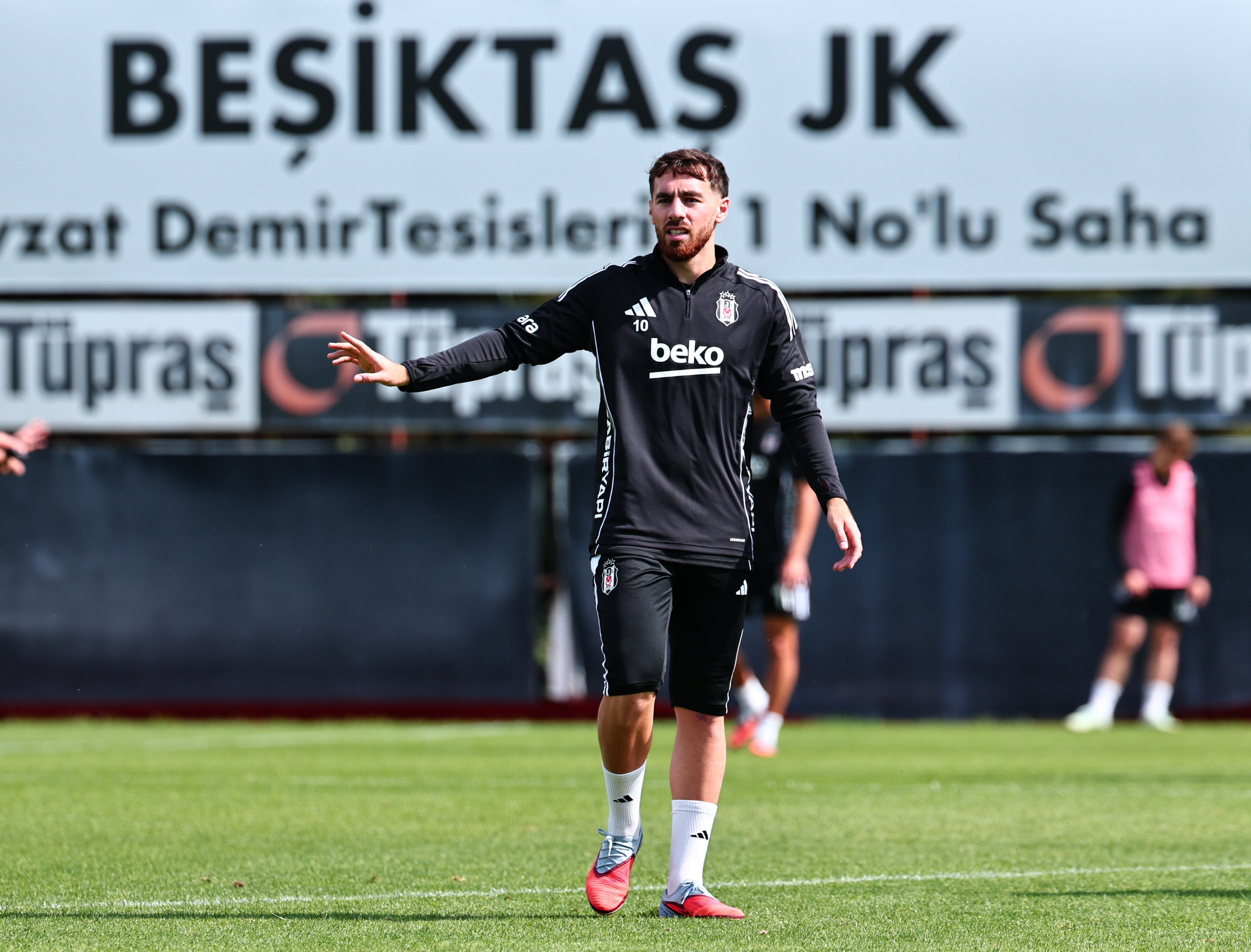 Galatasaray ve Beşiktaş derbi hazırlıklarını sürdürdü - 4