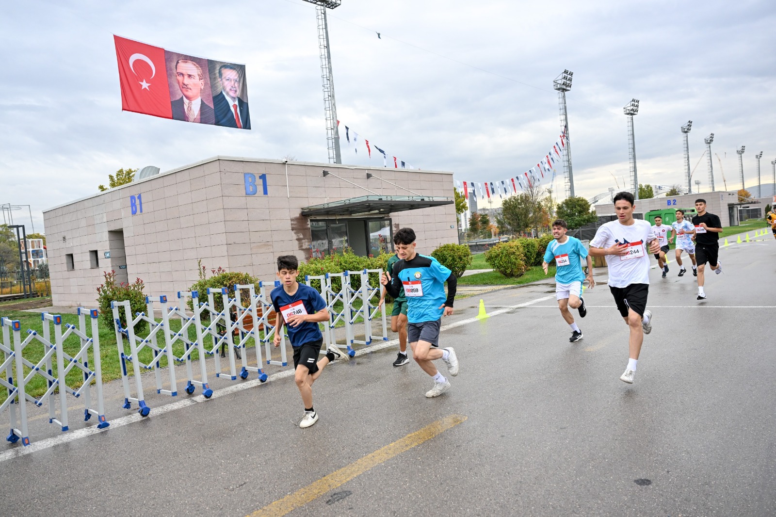 Altindağ’da 29 Eki̇m Coşkusu Başladi (3)