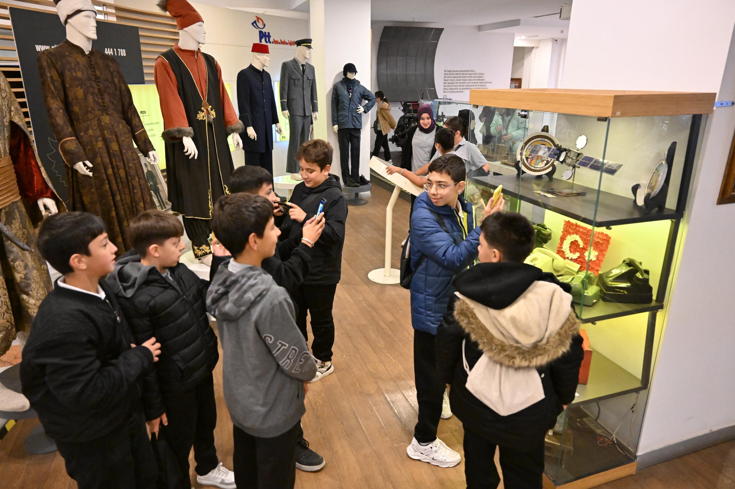 Altindağli Gençleri̇n 13 Eki̇m Coşkusu (6)