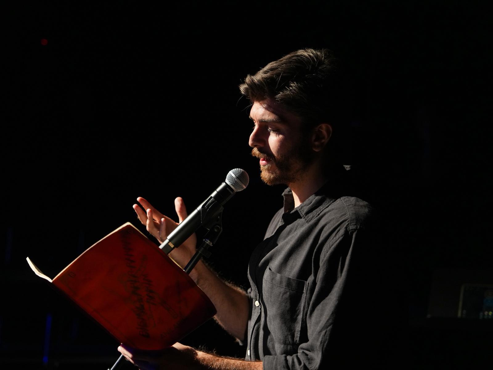 Aramızdaki Mesafe (2)