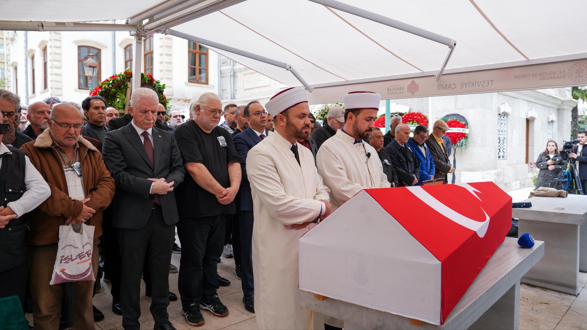 Arif Erkin Güzelbeyoğlu2