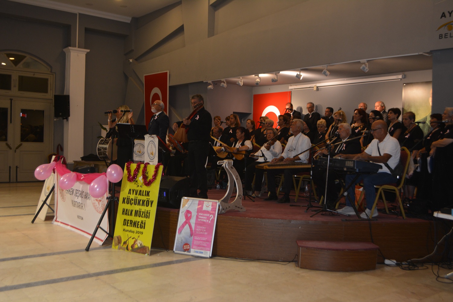 Ayvalık'ta Türkülerle Kanser Farkındalığı (1)