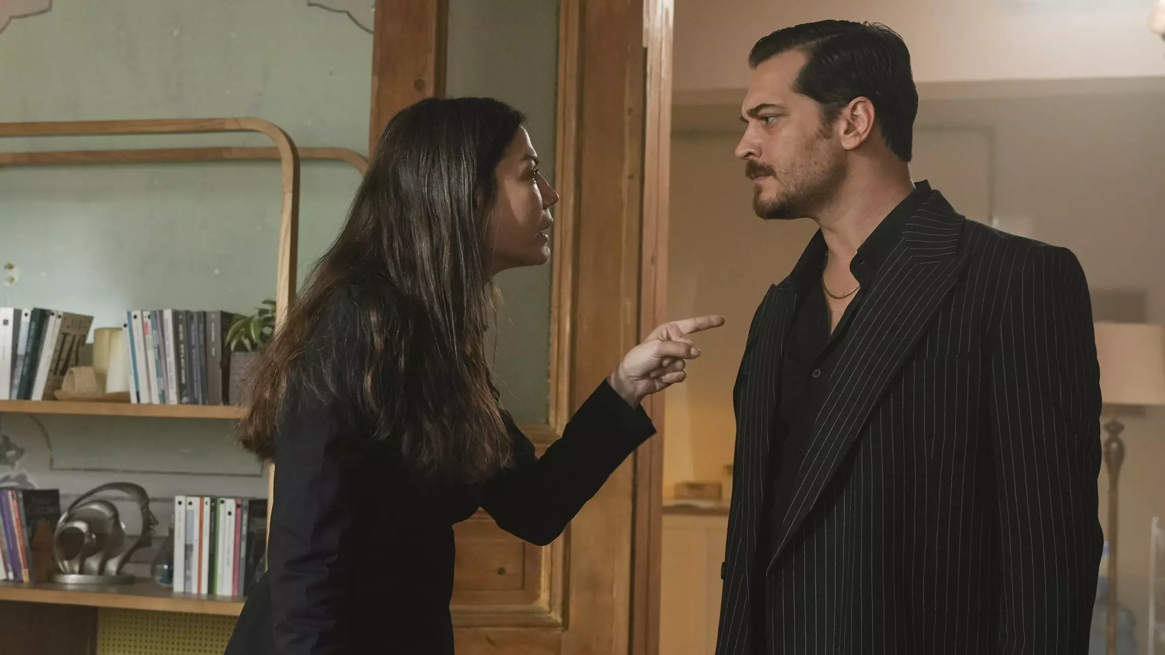 Eşref Rüya 16. Bölüm