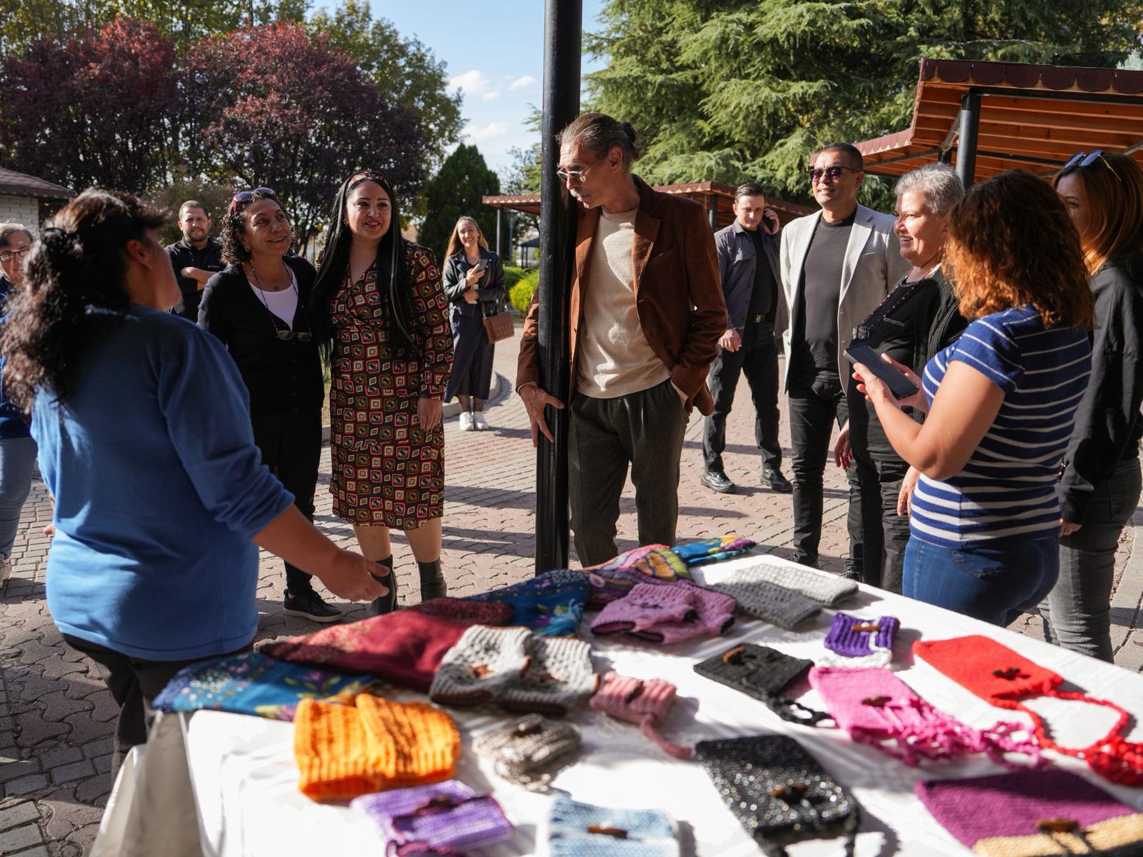 Etimesgut Parklarını (1)