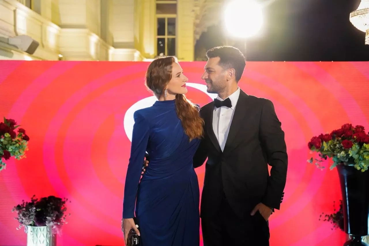 Güller Ve Günahlar 2