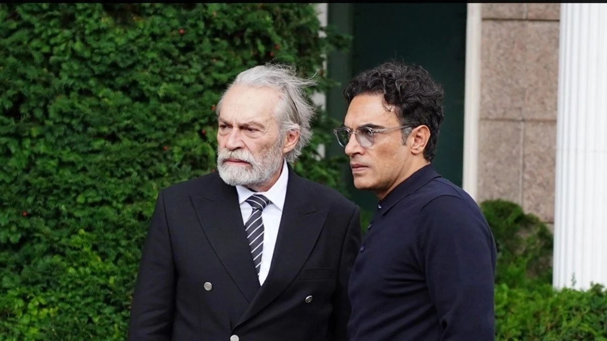 Haluk Bilginer Sahtekarlar Dizisinden Neden Ayrıldı