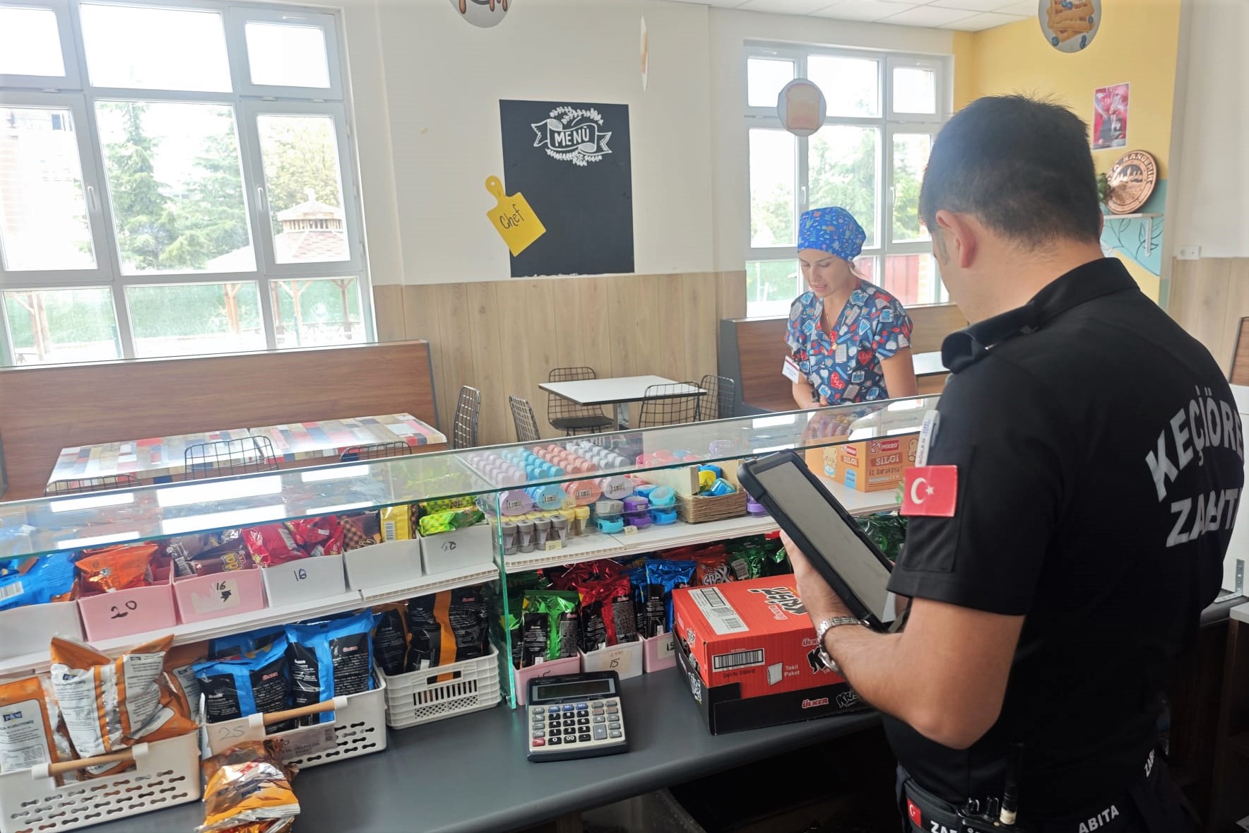 Keçiören’de Okul Kantinlerine Sıkı Denetim (1)